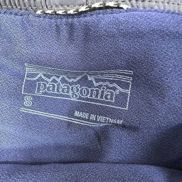 Patagonia Women's Nine Trails Geometric Pattern Navy Running Shorts Blue Size S - Picture 5 of 9